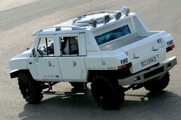 Fiat Oltre, un coloso terrestre enfocado en la robustez y capacidad todoterreno. Fiat Oltre, un coloso terrestre enfocado en la robustez y capacidad todoterreno.